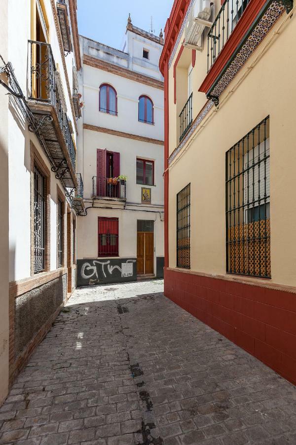 Pasaje Amores Iz. - Tranquilidad Y Vida Cultural En Centro Sevilla 4Px Exterior foto